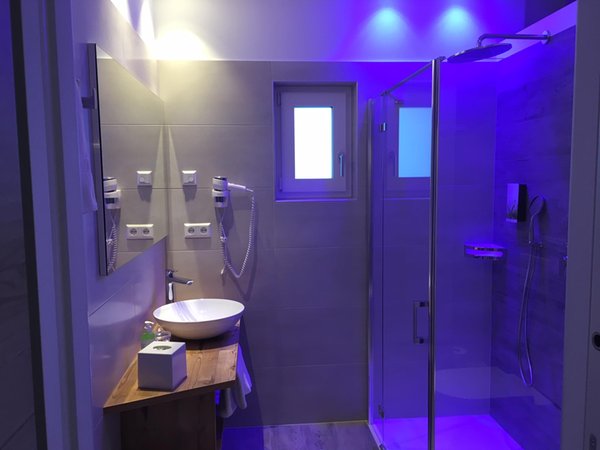 Foto del bagno Hotel + Residence Valtnaungut