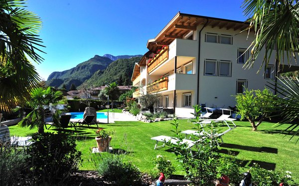 Foto esterno in estate Mehrhauser