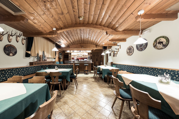 Das Restaurant St. Walburg (Ultental) Alpenhof