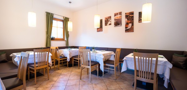 Il ristorante Santa Valburga (Val d'Ultimo) Naturresidenz Theistadl