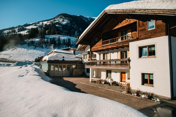 Photo exteriors Blumenresidence Karnutsch