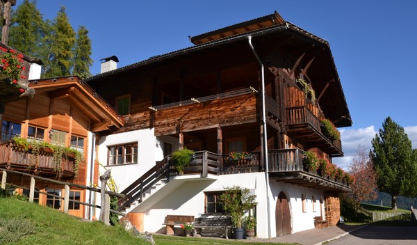 Foto Außenansicht Ferienwohnungen auf dem Bauernhof Häuselerhof