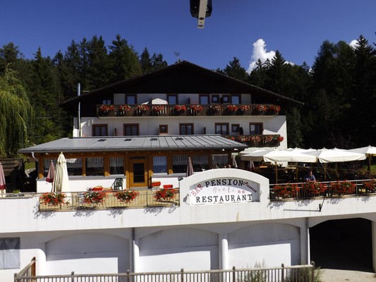 Foto esterno Laugen Cafè, Pizza, B&B