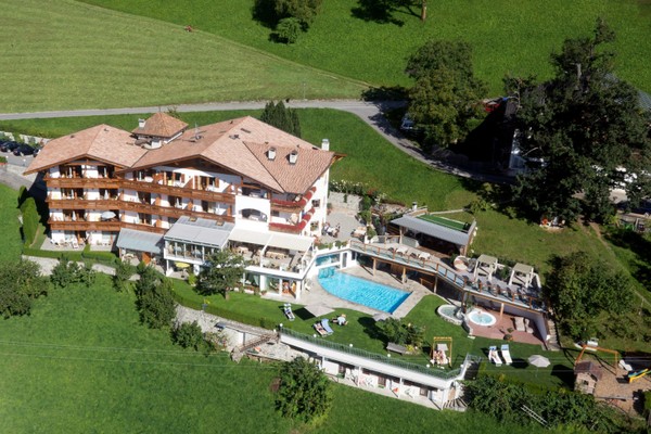 Foto Außenansicht Hotel Gruberhof