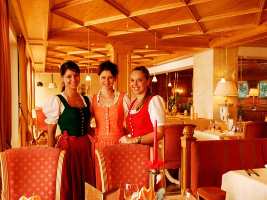 The restaurant Scena / Schenna Sunnwies