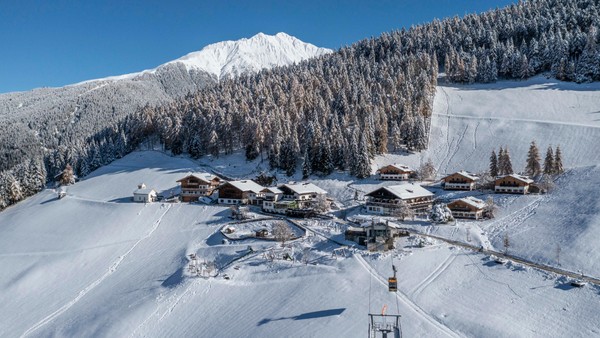 Foto Außenansicht Hotel + Residence Taser Alm