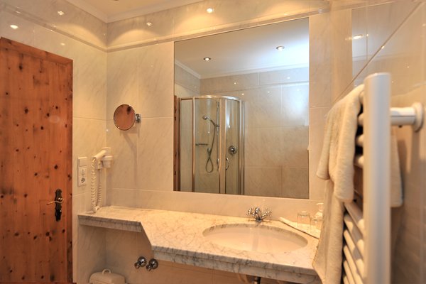 Foto del bagno Hotel Rochushof