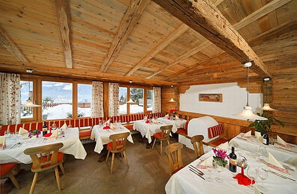 The restaurant Scena / Schenna Rastlhof