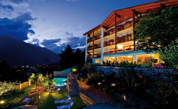 Photo exteriors B&B (Garni)-Hotel Ehrenfels