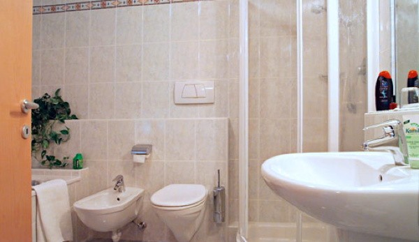 Photo of the bathroom Garni (B&B) + Apartments Grafenau