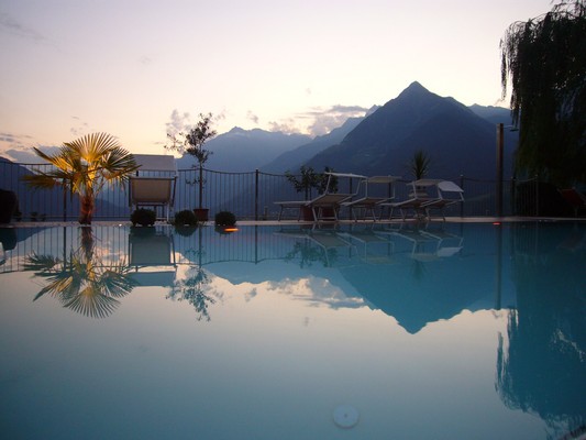 Photo of the outdoor swimming pool