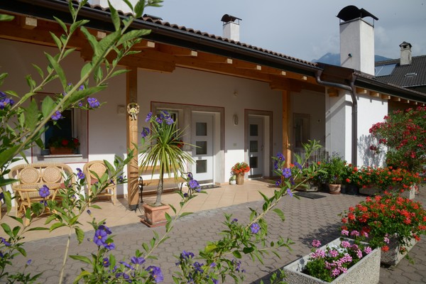 Photo exteriors Farmhouse apartments Kampflhof