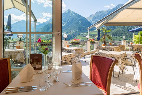Das Restaurant Schenna Schlosswirt