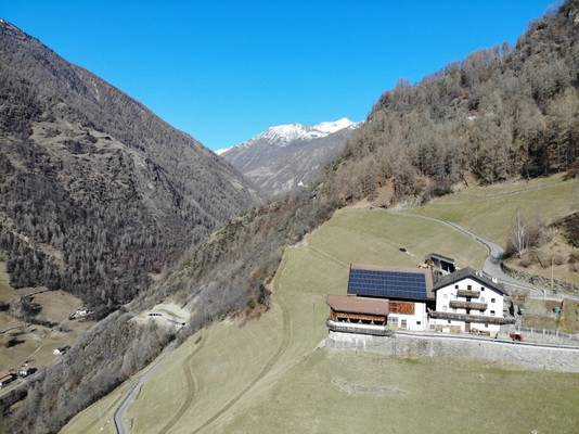 Foto Außenansicht Ferienwohnungen auf dem Bauernhof Unterversanthof