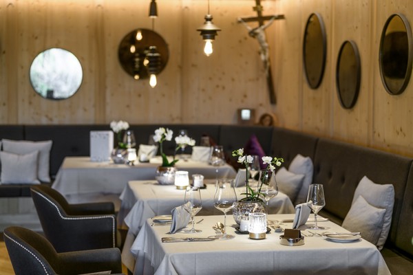 Das Restaurant Algund FAYN garden retreat hotel