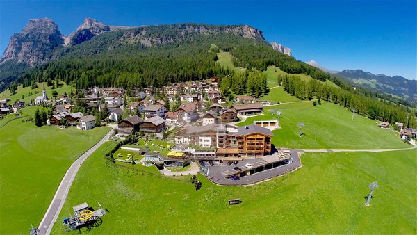 La posizione Mountain Panoramic Wellness Hotel Dolasilla La Villa