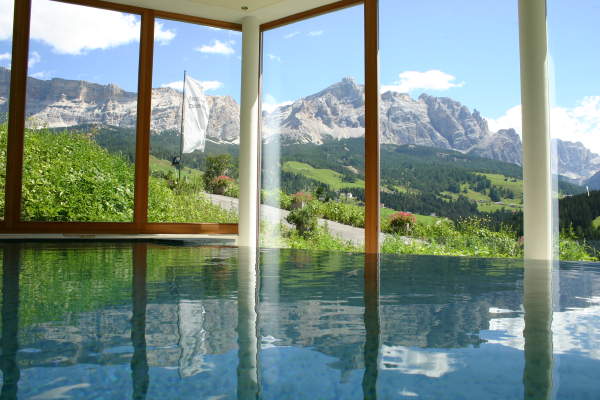 Schwimmbad Mountain Panoramic Wellness Hotel Dolasilla