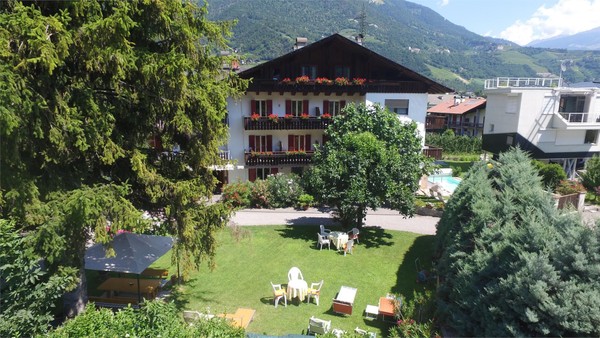 Photo exteriors Garni (B&B) + Apartments Franz Leiter