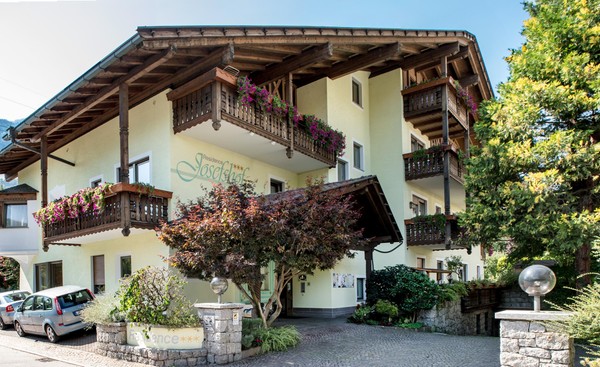 Foto Außenansicht Art Residence Josefshof