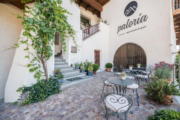 Foto Außenansicht Paloria Apartments & Sport