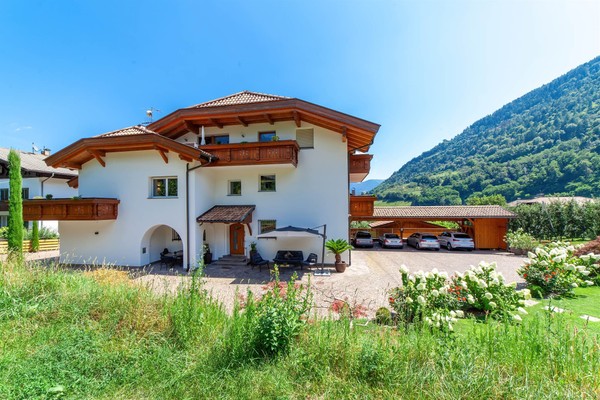 Foto Außenansicht Apartments Tratter