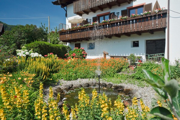 Photo exteriors Farmhouse apartments Humblhof