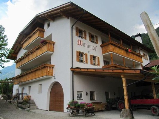 Photo exteriors Farmhouse apartments Wohnhof