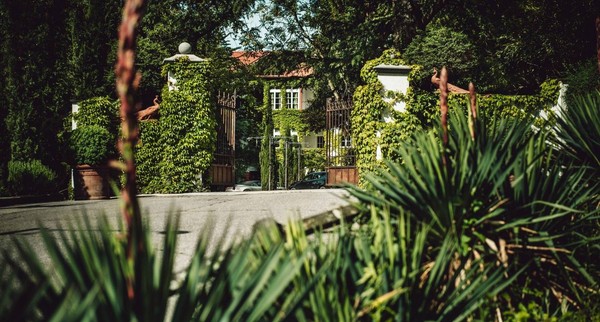 Foto esterno Hotel Castel Fragsburg