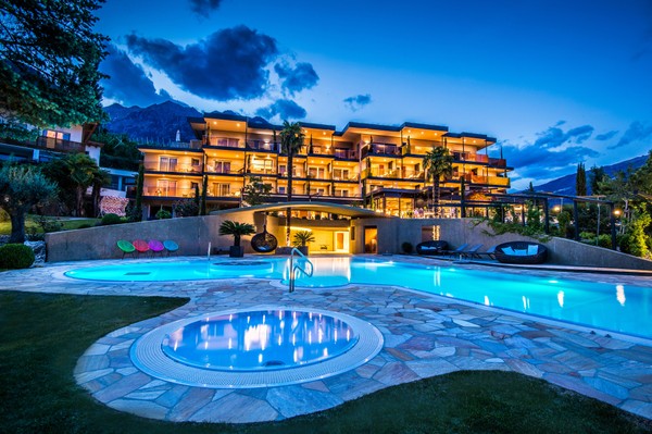Foto della piscina all'aperto