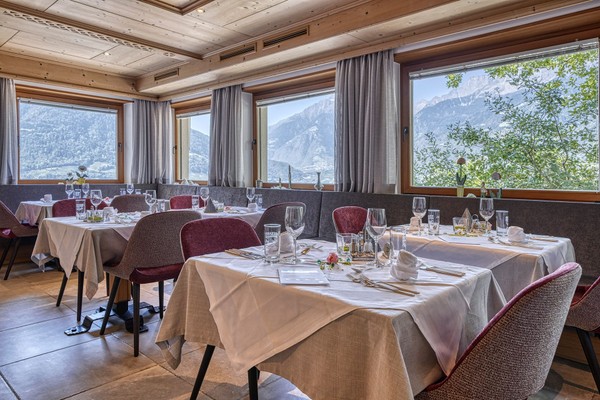 The restaurant Tirolo / Dorf Tirol Bellevue