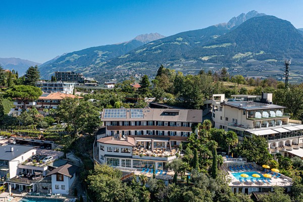 Foto esterno Hotel Bellevue