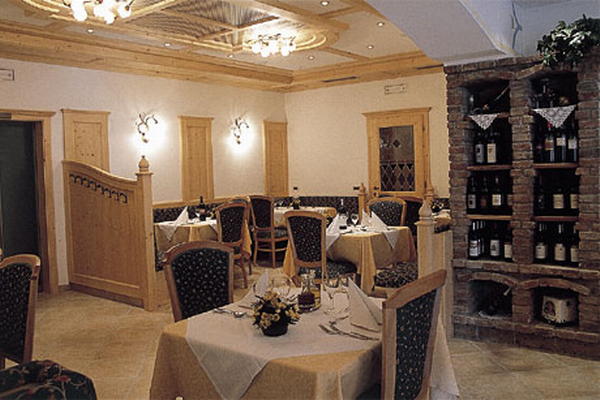 Das Restaurant San Cassiano Hotel Falzares