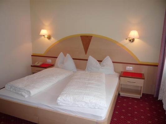 Foto vom Zimmer Hotel Zum Tiroler Adler