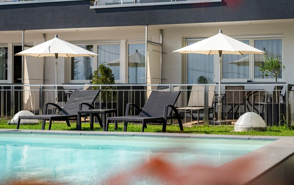 Photo of the outdoor swimming pool