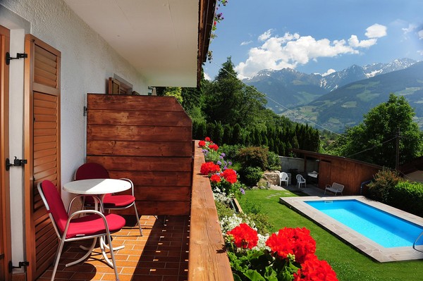 Foto vom Balkon Haus Rosengarten