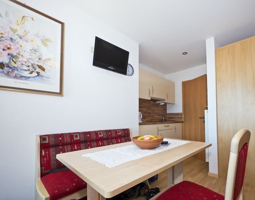 Der Wohnraum Zimmer + Ferienwohnungen Ortswies 37