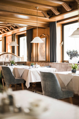 Das Restaurant Dorf Tirol Karin