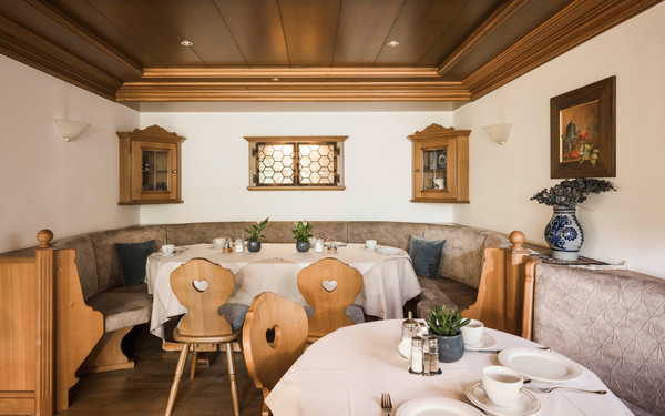 Das Restaurant Dorf Tirol Karin