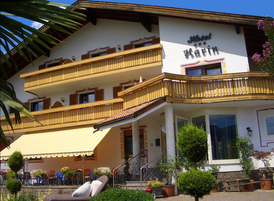 Foto esterno Garni-Hotel + Appartamenti Karin