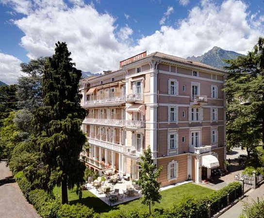 Foto estiva di presentazione Adria - Hotel 4 stelle