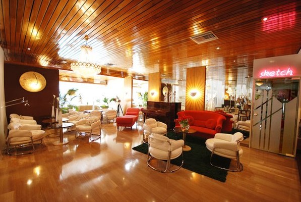 Foto von der Bar Hotel Aurora