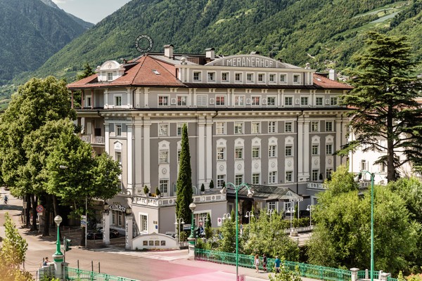 Foto Außenansicht Hotel Meranerhof
