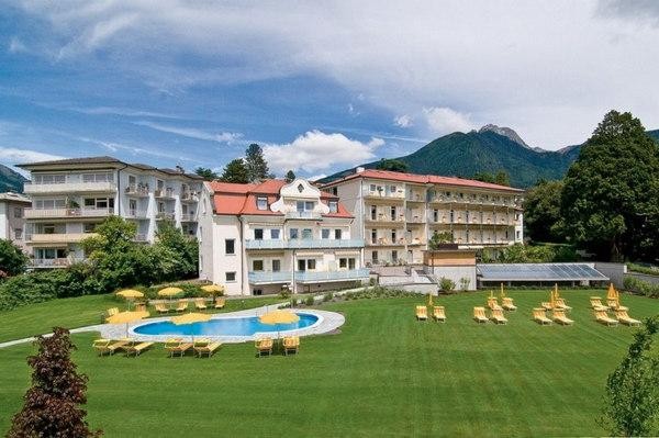 Foto esterno Hotel Filipinum