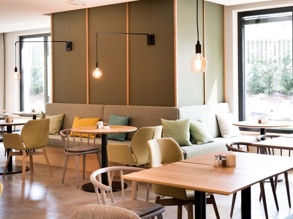 Foto del bar Flora Hotel & Suites