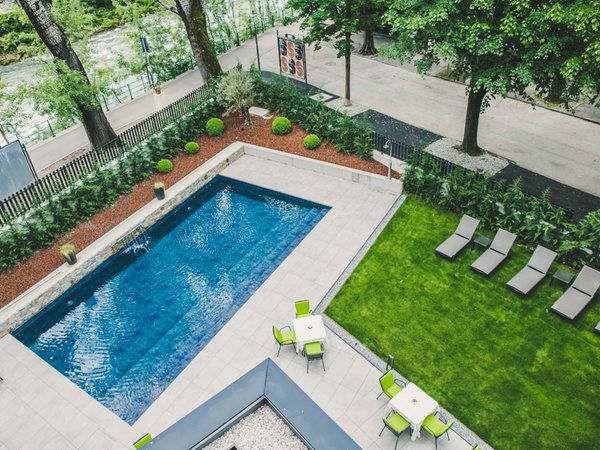 Foto della piscina all'aperto