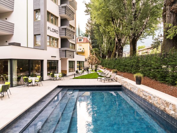 Foto della piscina all'aperto