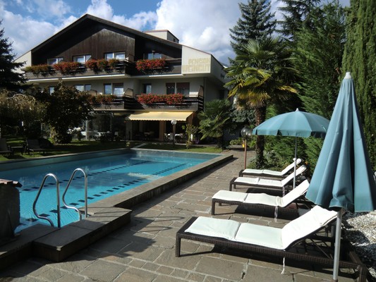 Foto Außenansicht Garni-Hotel Weingut
