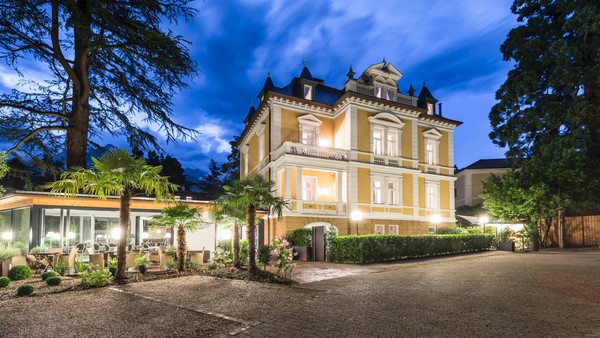Foto Außenansicht Villa Helvetia