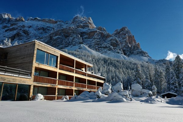 Photo exteriors in winter Gran Paradiso