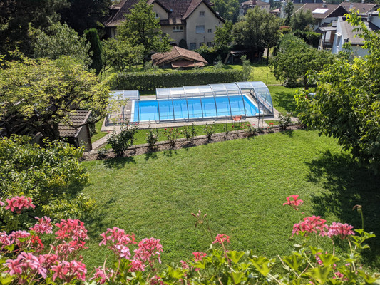 Foto della piscina all'aperto